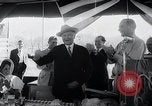 Standbild Bundeskanzler Konrad Adenauer Stonewall Texas USA, 1964, aus Sekunde 30 historischem Filmmaterial Videoclip 65675033524