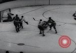 Standbild Stanley Cup Detroit Michigan Olympia stadium USA, 1961, aus Sekunde 13 historischem Filmmaterial Videoclip 65675033525