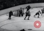 Standbild Stanley Cup Detroit Michigan Olympia stadium USA, 1961, aus Sekunde 18 historischem Filmmaterial Videoclip 65675033525