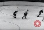 Standbild Stanley Cup Detroit Michigan Olympia stadium USA, 1961, aus Sekunde 21 historischem Filmmaterial Videoclip 65675033525