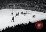 Standbild Stanley Cup Detroit Michigan Olympia stadium USA, 1961, aus Sekunde 28 historischem Filmmaterial Videoclip 65675033525