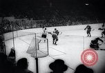 Standbild Stanley Cup Detroit Michigan Olympia stadium USA, 1961, aus Sekunde 59 historischem Filmmaterial Videoclip 65675033525