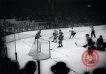 Standbild Stanley Cup Detroit Michigan Olympia stadium USA, 1961, aus Sekunde 60 historischem Filmmaterial Videoclip 65675033525