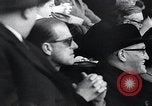 Immagine di Finale della coppa calcistica Londra Inghilterra Regno Unito, 1965, secondo 17 filmato di repertorio 65675033533