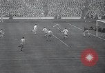 Immagine di Finale della coppa calcistica Londra Inghilterra Regno Unito, 1965, secondo 38 filmato di repertorio 65675033533