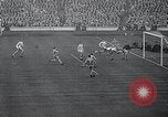 Immagine di Finale della coppa calcistica Londra Inghilterra Regno Unito, 1965, secondo 39 filmato di repertorio 65675033533