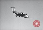 Immagine di Prova di volo di decollo verticale piano California United States USA, 1965, secondo 37 filmato di repertorio 65675033535