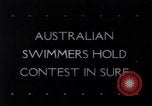 Standbild Surfing Contest Australien, 1943, aus Sekunde 1 historischem Filmmaterial Videoclip 65675033553