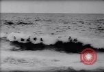 Standbild Surfing Contest Australien, 1943, aus Sekunde 35 historischem Filmmaterial Videoclip 65675033553