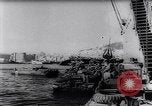 Image fournitures de guerre Italie Port de Naples, 1943, de la seconde 13 séquences d'archives historiques vidéo 65675033561