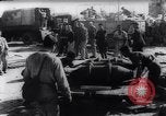 Image fournitures de guerre Italie Port de Naples, 1943, de la seconde 27 séquences d'archives historiques vidéo 65675033561