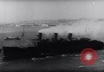 Image Queen Mary navire Port de Sydney Australie, 1943, de la seconde 10 séquences d'archives historiques vidéo 65675033562