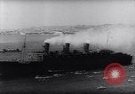 Image Queen Mary navire Port de Sydney Australie, 1943, de la seconde 13 séquences d'archives historiques vidéo 65675033562