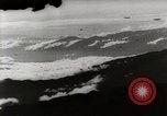 Image flotte d'invasion Nouvelle Bretagne la Papouasie-Nouvelle-Guinée, 1944, de la seconde 7 séquences d'archives historiques vidéo 65675033567