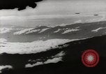 Image flotte d'invasion Nouvelle Bretagne la Papouasie-Nouvelle-Guinée, 1944, de la seconde 10 séquences d'archives historiques vidéo 65675033567