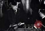 Standbild Winston Churchill Rede Fulton Missouri USA, 1946, aus Sekunde 7 historischem Filmmaterial Videoclip 65675033581