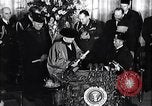 Standbild Winston Churchill Rede Fulton Missouri USA, 1946, aus Sekunde 27 historischem Filmmaterial Videoclip 65675033581