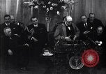 Standbild Winston Churchill Rede Fulton Missouri USA, 1946, aus Sekunde 36 historischem Filmmaterial Videoclip 65675033581