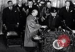 Standbild Winston Churchill Fulton Missouri USA, 1946, aus Sekunde 8 historischem Filmmaterial Videoclip 65675033583