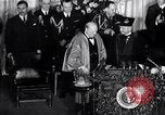 Standbild Winston Churchill Fulton Missouri USA, 1946, aus Sekunde 10 historischem Filmmaterial Videoclip 65675033583