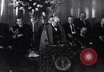 Standbild Winston Churchill Fulton Missouri USA, 1946, aus Sekunde 61 historischem Filmmaterial Videoclip 65675033583