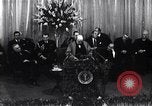 Standbild Winston Churchill Fulton Missouri USA, 1946, aus Sekunde 22 historischem Filmmaterial Videoclip 65675033584