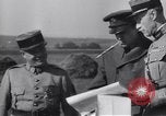 Standbild General Douglas MacArthur Pacific Theater, 1945, aus Sekunde 22 historischem Filmmaterial Videoclip 65675033586