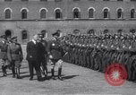 Standbild General Douglas MacArthur Pacific Theater, 1945, aus Sekunde 42 historischem Filmmaterial Videoclip 65675033586