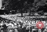 Standbild General Douglas MacArthur Pacific Theater, 1945, aus Sekunde 53 historischem Filmmaterial Videoclip 65675033586