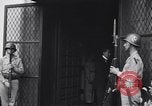 Standbild General Douglas MacArthur Korea, 1950, aus Sekunde 26 historischem Filmmaterial Videoclip 65675033588
