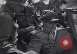 Standbild General Douglas MacArthur United States USA, 1951, aus Sekunde 31 historischem Filmmaterial Videoclip 65675033589