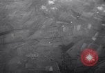 Image Allied bombardiers l'Europe, 1944, de la seconde 57 séquences d'archives historiques vidéo 65675033601