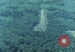 Standbild Luft sinkt Birma, 1943, aus Sekunde 7 historischem Filmmaterial Videoclip 65675033626