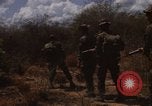 Standbild USA Soldaten Nha Trang Vietnam, 1968, aus Sekunde 17 historischem Filmmaterial Videoclip 65675033629