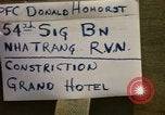 Standbild Camp John F McDermott Nha Trang Vietnam, 1966, aus Sekunde 8 historischem Filmmaterial Videoclip 65675033645