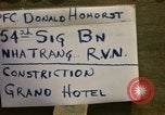 Standbild Camp John F McDermott Nha Trang Vietnam, 1966, aus Sekunde 10 historischem Filmmaterial Videoclip 65675033645