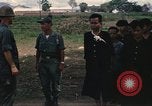 Standbild Refugee Camp Abrechnung Vietnam, 1966, aus Sekunde 7 historischem Filmmaterial Videoclip 65675033646