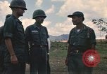 Standbild Refugee Camp Abrechnung Vietnam, 1966, aus Sekunde 21 historischem Filmmaterial Videoclip 65675033646