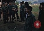 Standbild Refugee Camp Abrechnung Vietnam, 1966, aus Sekunde 34 historischem Filmmaterial Videoclip 65675033646