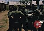 Standbild Refugee Camp Abrechnung Vietnam, 1966, aus Sekunde 4 historischem Filmmaterial Videoclip 65675033647