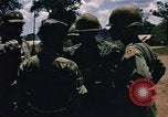 Standbild Refugee Camp Abrechnung Vietnam, 1966, aus Sekunde 10 historischem Filmmaterial Videoclip 65675033647