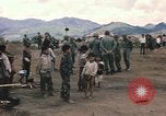 Standbild Refugee Camp Abrechnung Vietnam, 1966, aus Sekunde 13 historischem Filmmaterial Videoclip 65675033647