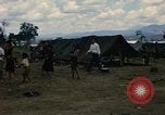 Standbild Refugee Camp Abrechnung Vietnam, 1966, aus Sekunde 32 historischem Filmmaterial Videoclip 65675033647