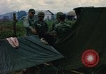 Standbild Refugee Camp Abrechnung Vietnam, 1966, aus Sekunde 47 historischem Filmmaterial Videoclip 65675033647