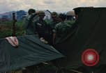 Standbild Refugee Camp Abrechnung Vietnam, 1966, aus Sekunde 49 historischem Filmmaterial Videoclip 65675033647
