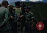 Standbild Refugee Camp Abrechnung Vietnam, 1966, aus Sekunde 51 historischem Filmmaterial Videoclip 65675033647