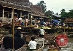 Standbild Chao Phraya Fluss Bangkok Thailand, 1967, aus Sekunde 5 historischem Filmmaterial Videoclip 65675033649