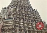 Standbild Chao Phraya Fluss Bangkok Thailand, 1967, aus Sekunde 18 historischem Filmmaterial Videoclip 65675033649