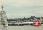 Standbild Chao Phraya Fluss Bangkok Thailand, 1967, aus Sekunde 47 historischem Filmmaterial Videoclip 65675033649