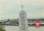 Standbild Chao Phraya Fluss Bangkok Thailand, 1967, aus Sekunde 48 historischem Filmmaterial Videoclip 65675033649